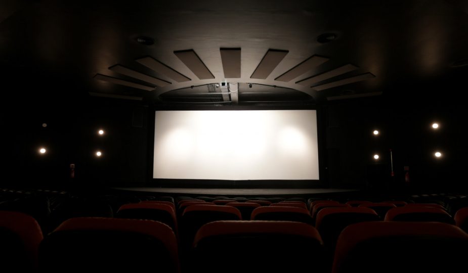 Cinema: de entretenimento barato à crise