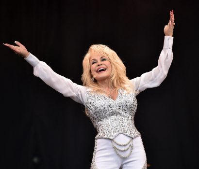 Dolly Parton: a mulher que transformou a música