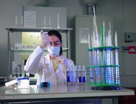 Quando cientistas tentaram pesar a alma